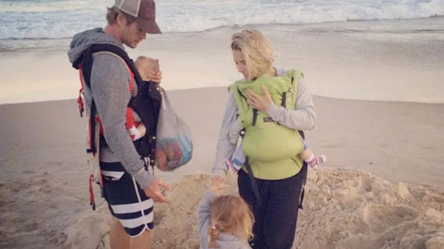 Chris Hemsworth's family beach fun