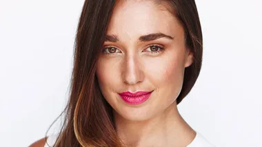 3 ways to fight frizzy hair