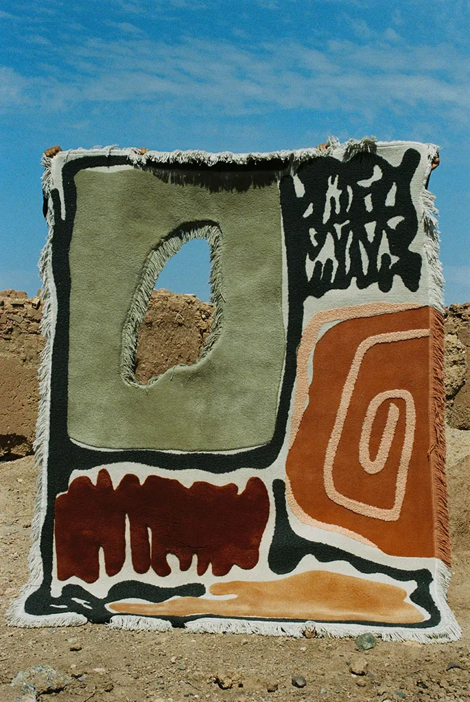 lrnce India wool tufted rug