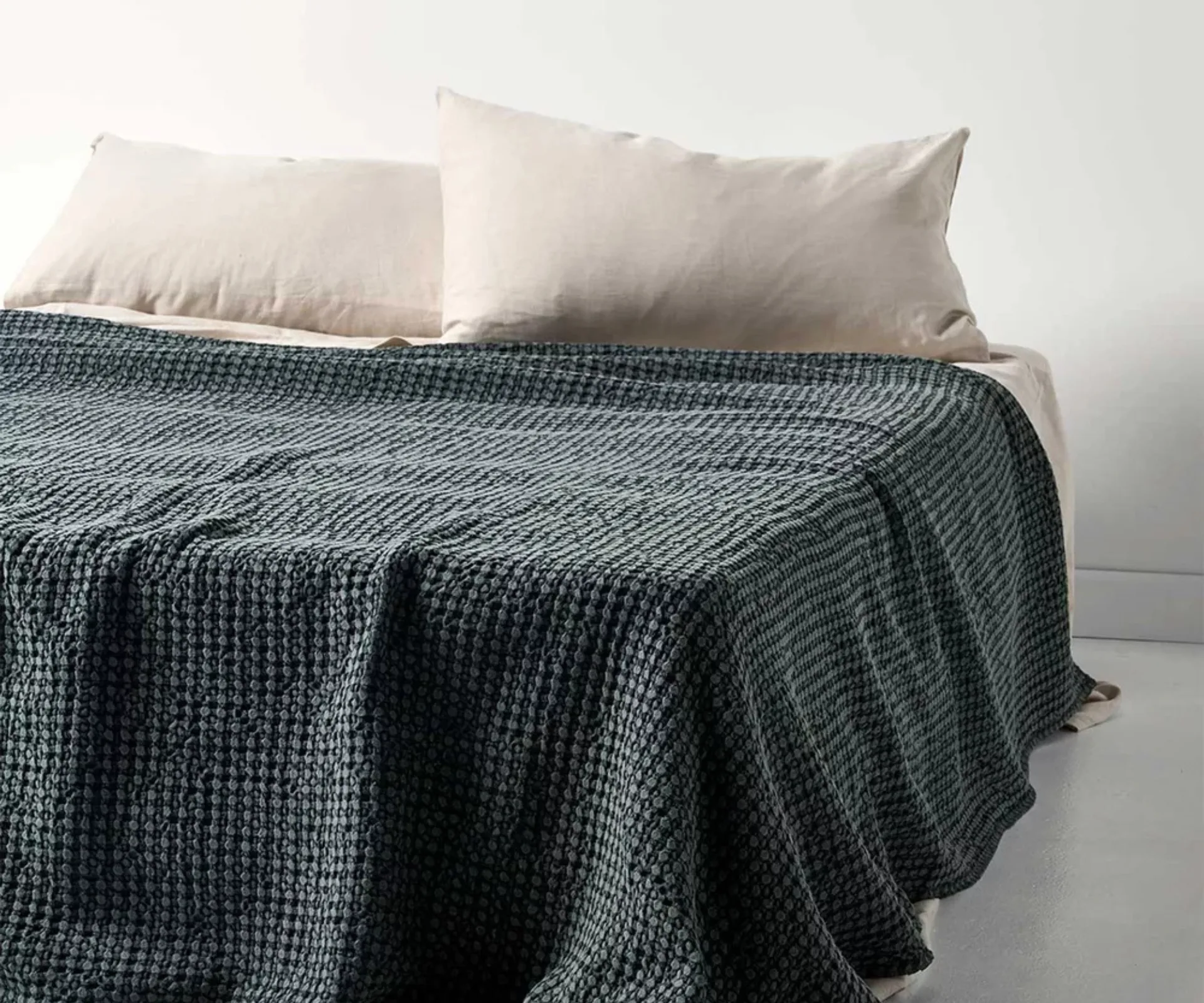 Aura Home waffle bed cover