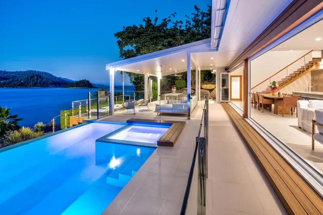 LOTUS-HOUSE&ndash;HAMILTON-ISLAND-QLD-Stayz