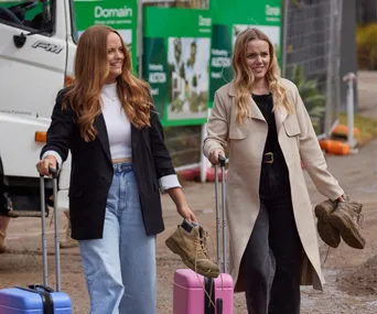 maddy and charlotte arrive on the block 2024 with suitcases