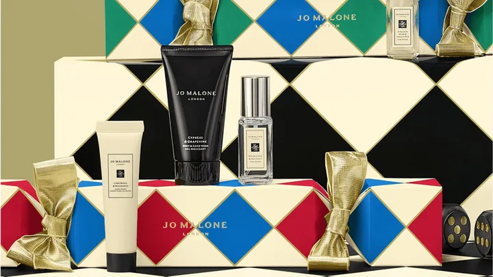 Jo Malone Christmas crackers