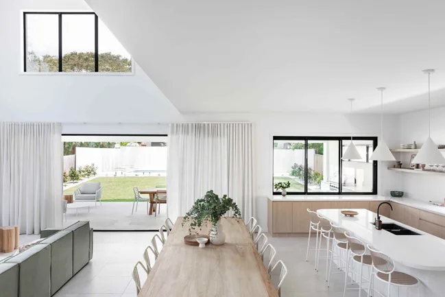 uma-on-werri-coastal-style-home-living-dining