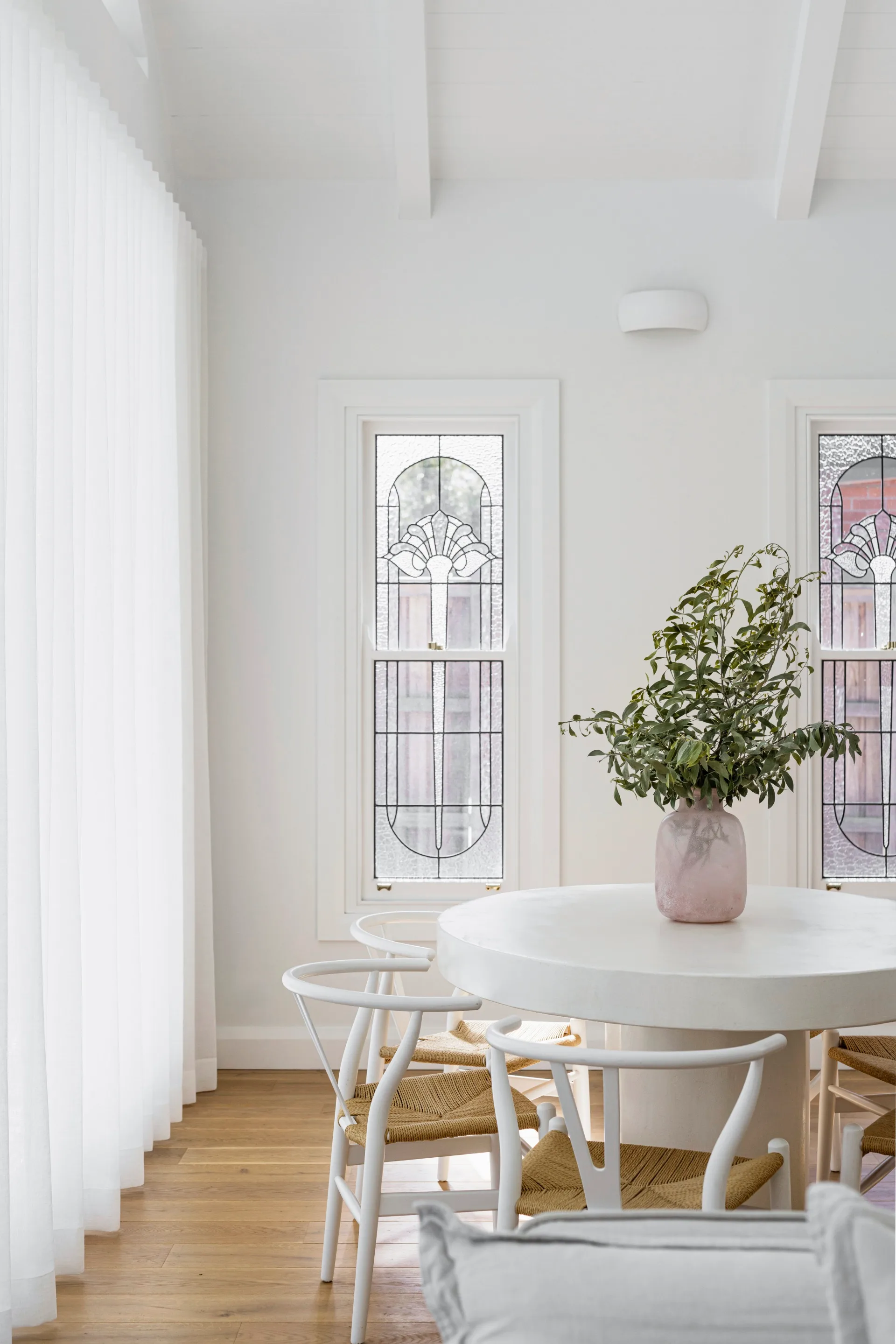all-white-dining-area