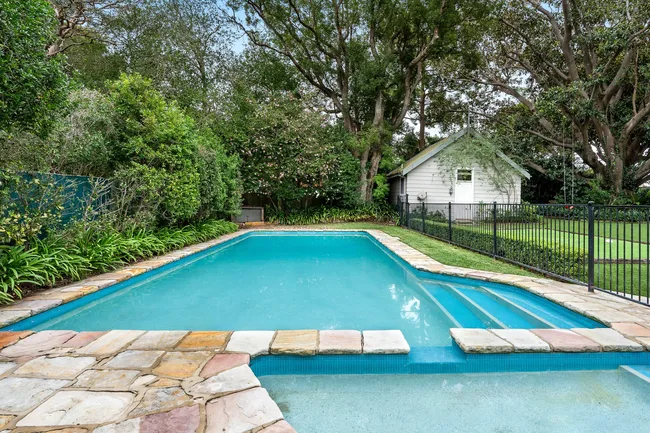 backyard-pool