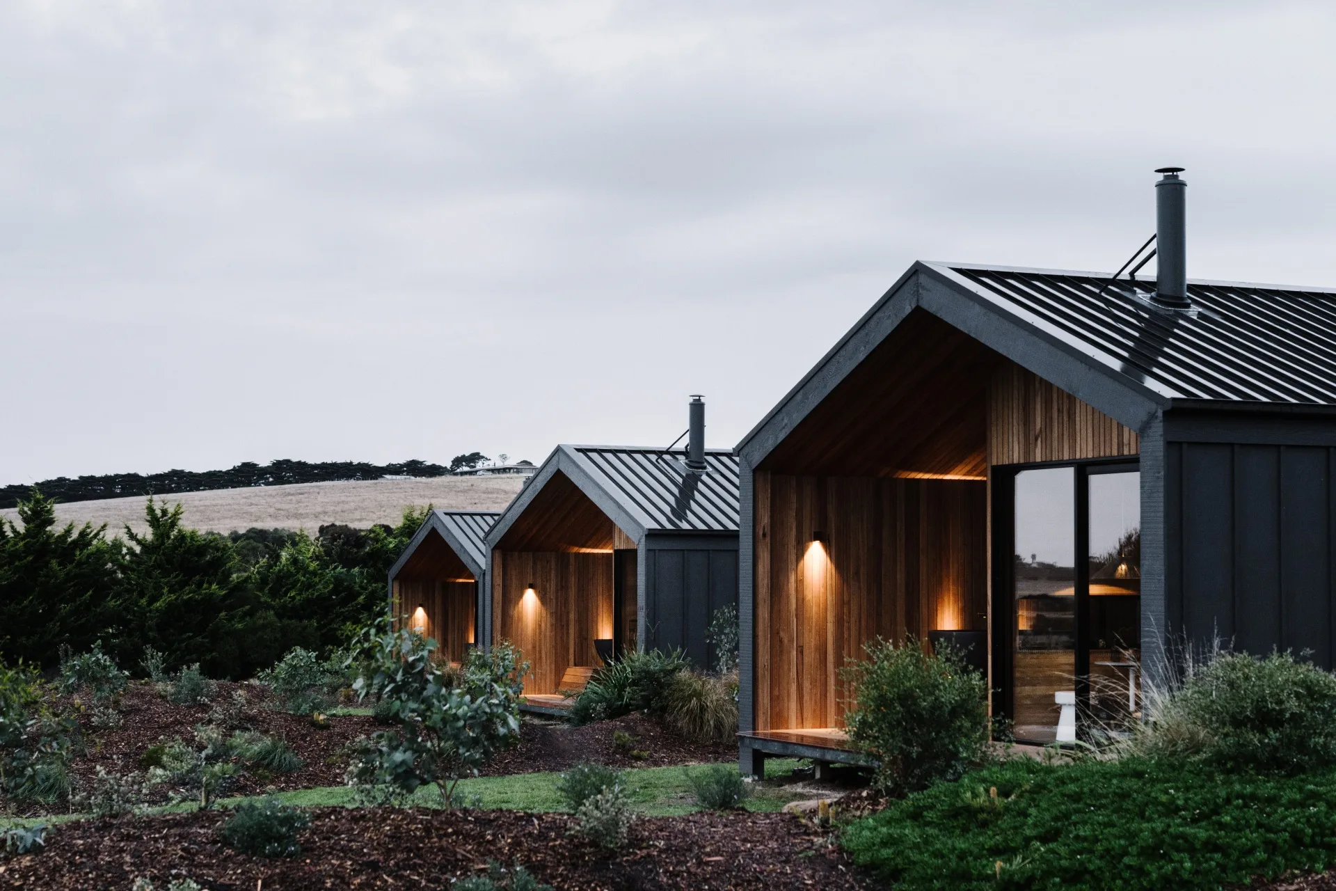 black-eco-cabins