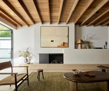 alena-smith-paddington-exposed-beams-living