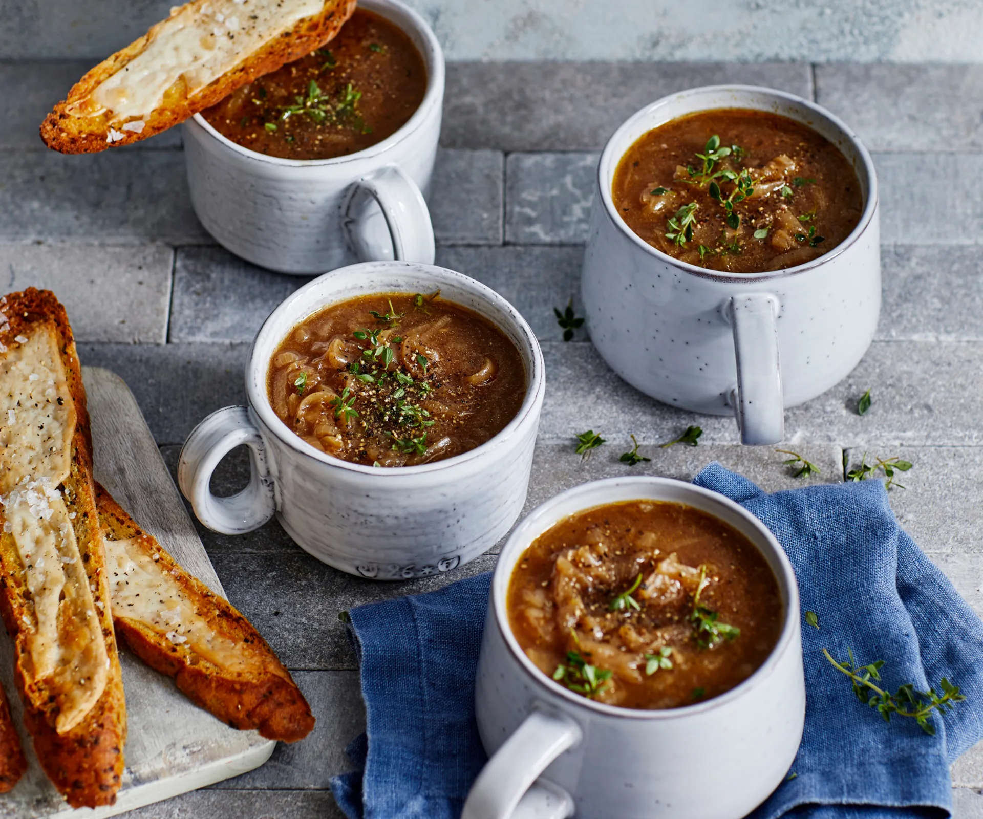 onion soup slow kettle soup