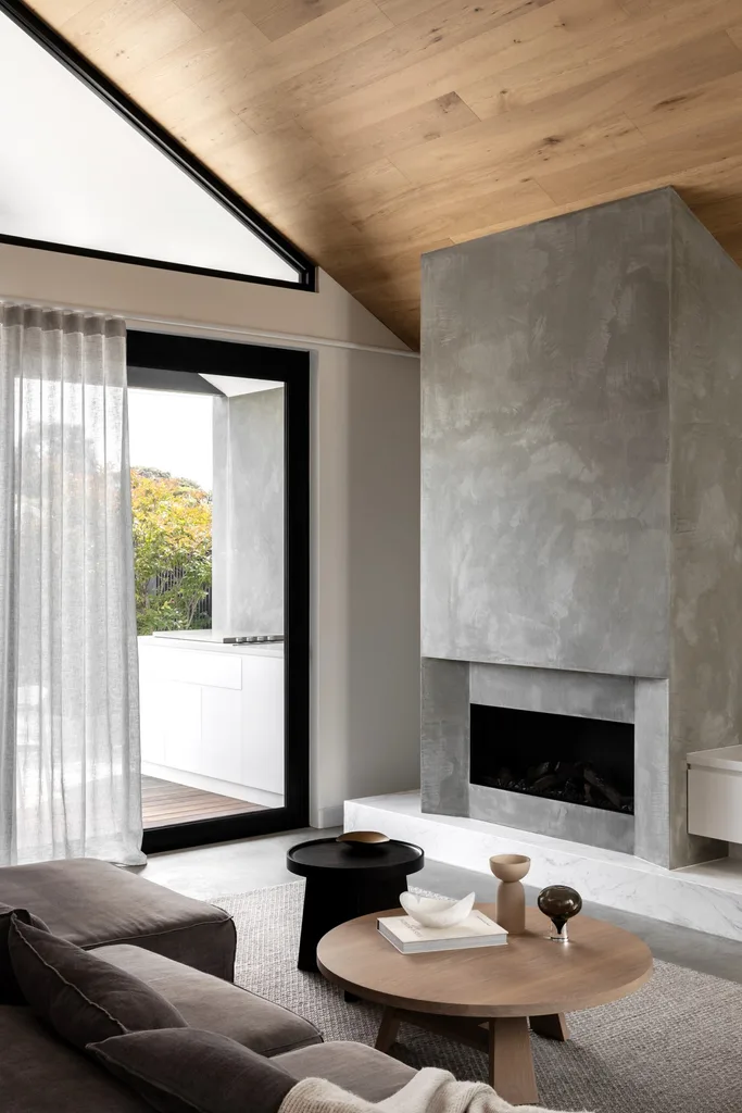 microcement-fireplace