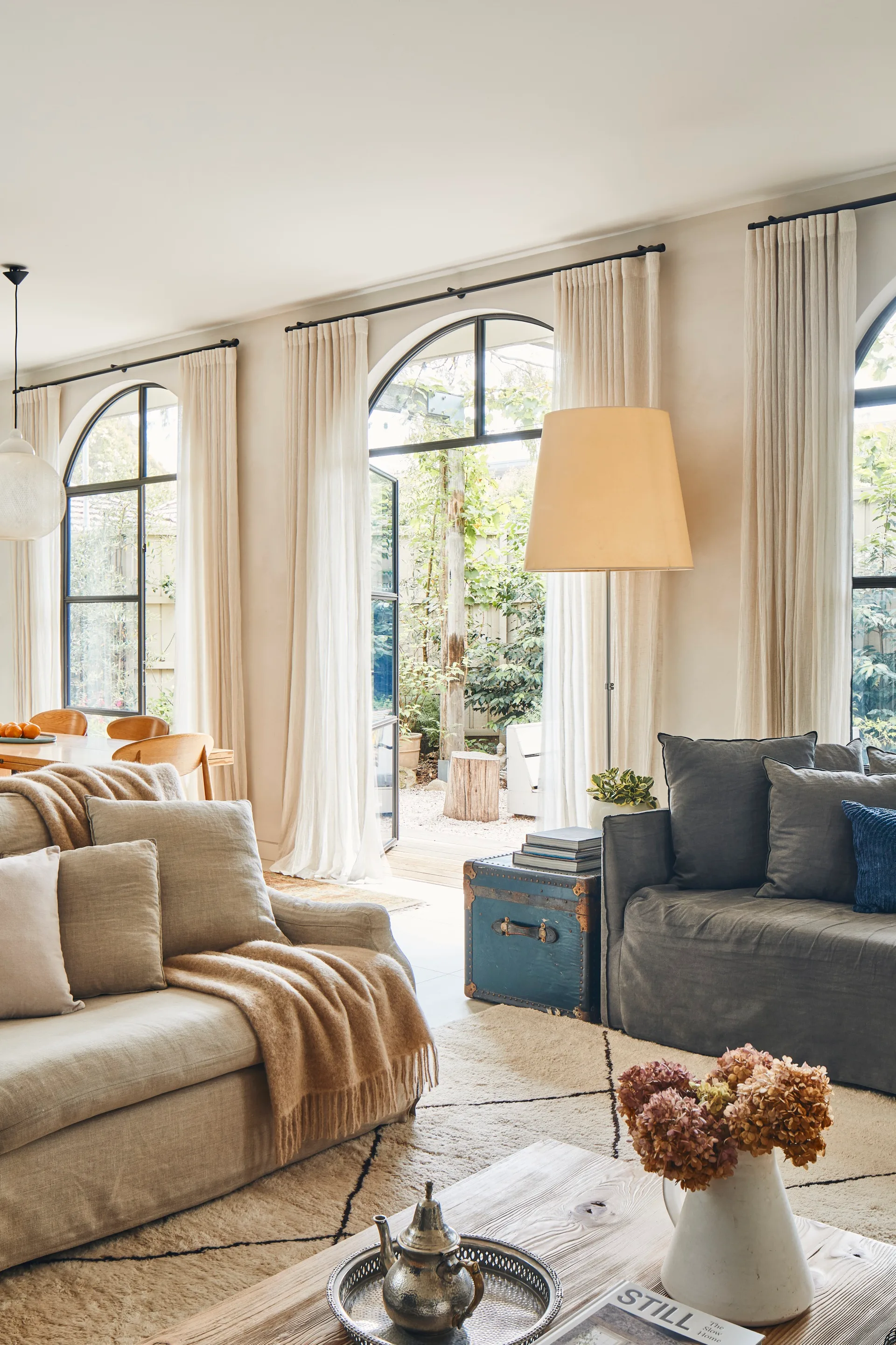 st-kilda-arch-windows