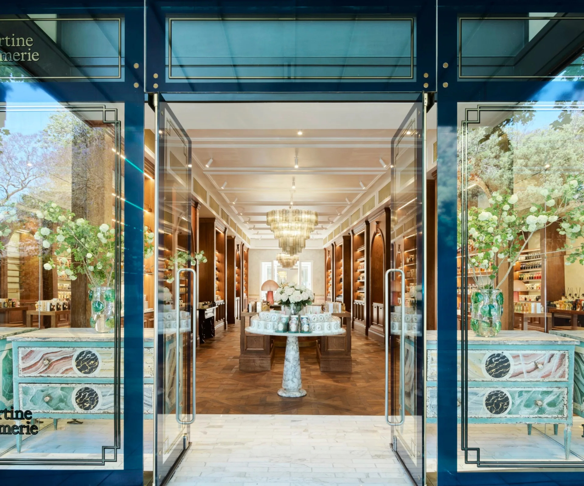 tamsin_johnson_libertine_parfumerie_paddington_storefront-crop