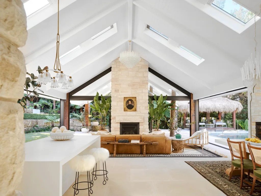 coastal-neutral-family-home-avoca-indoor-outdoor-entertaining-arch-roof