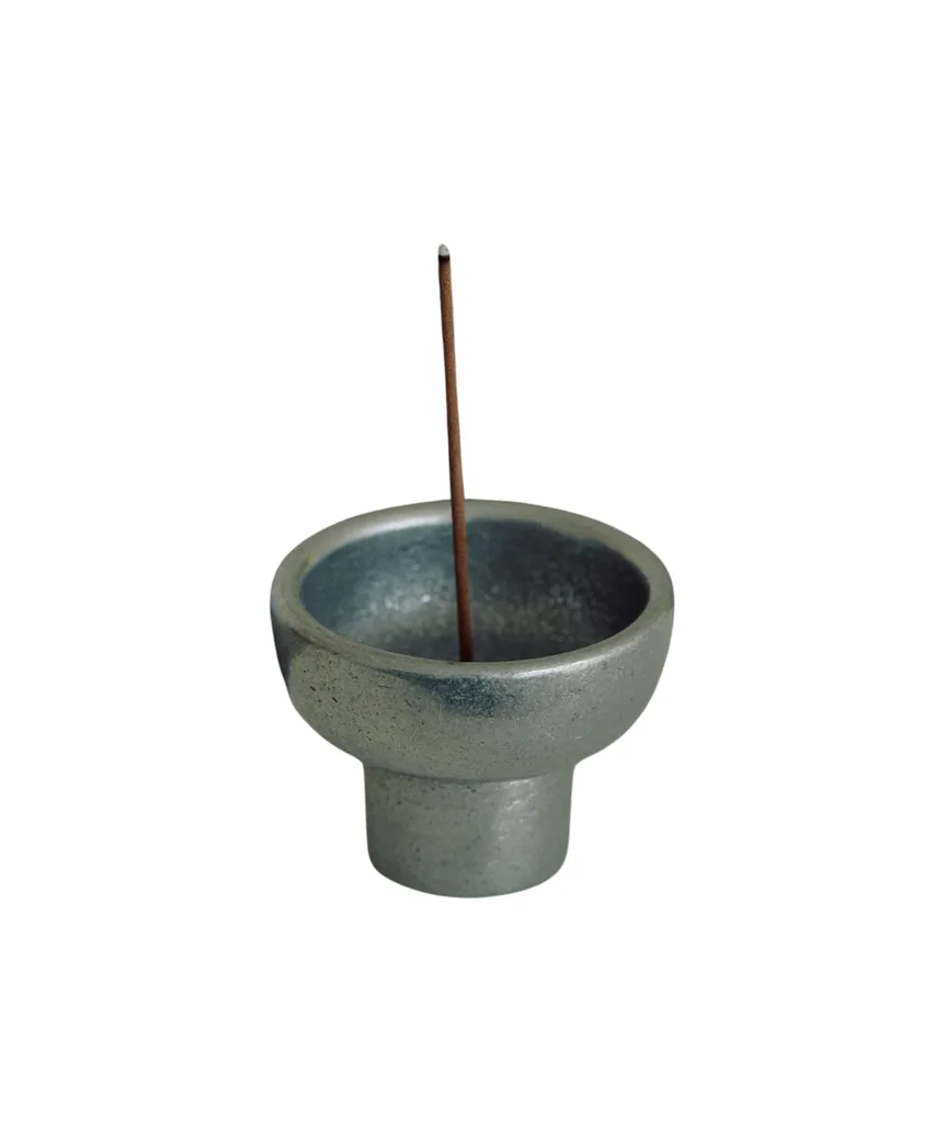 Henry Wilson incense burner in Aluminium