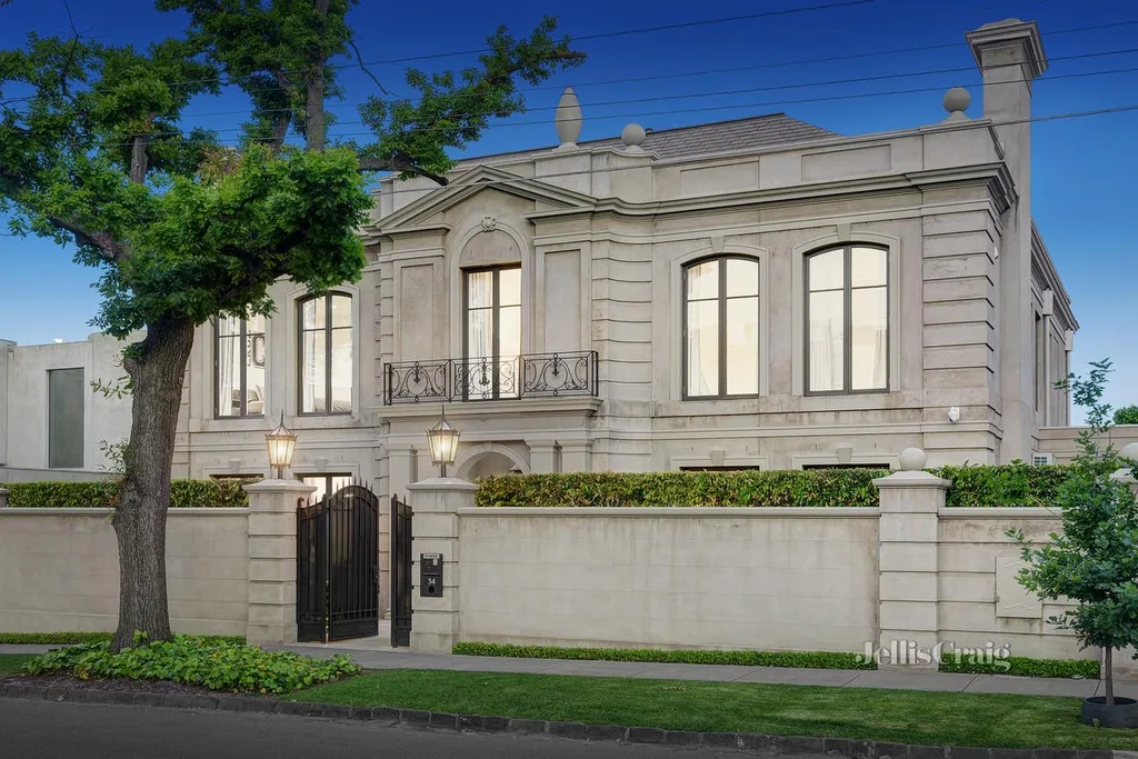 Bec and Lleyton Hewitt's Toorak home exterior