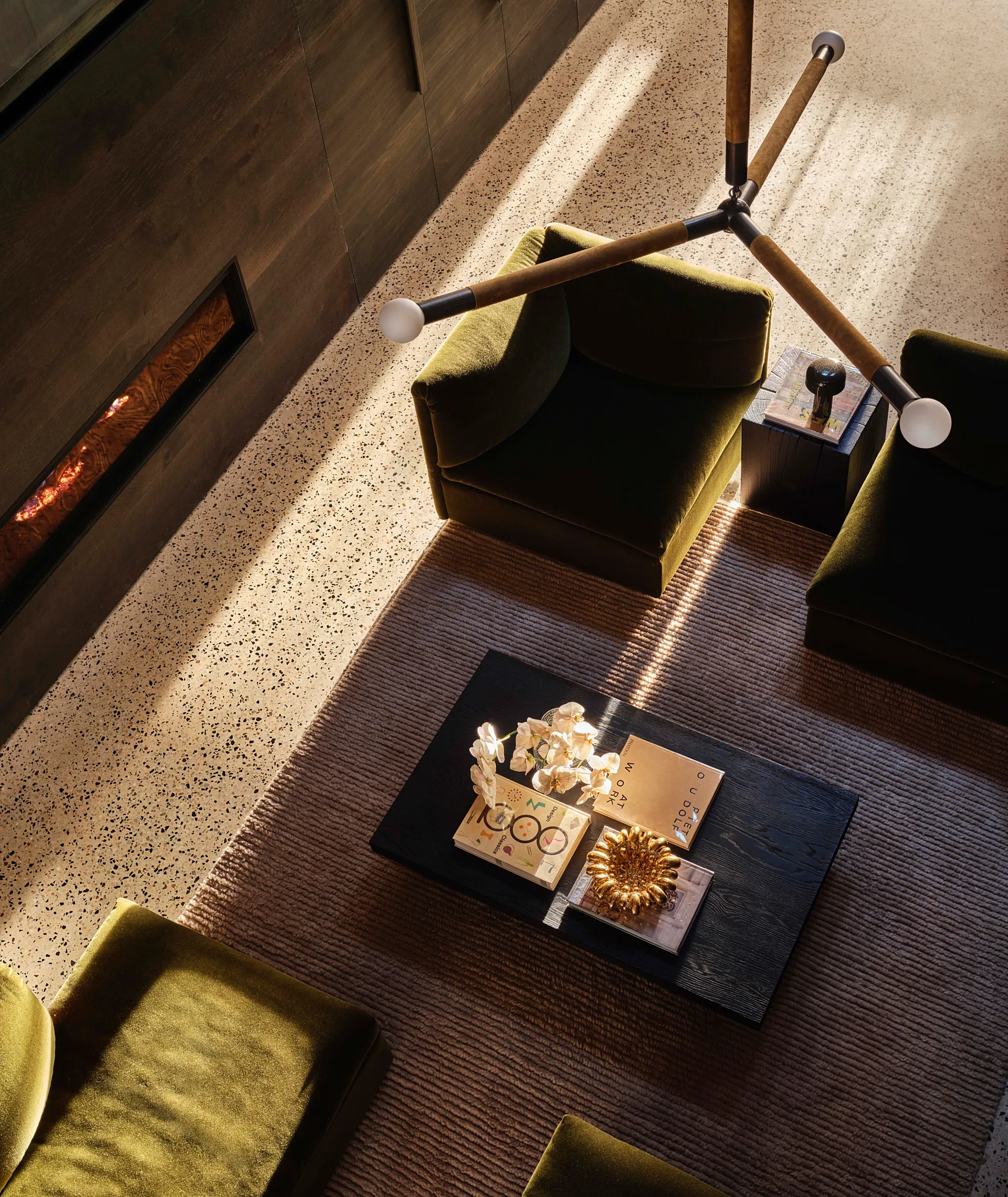 Moody materials in eye-popping shades - living room