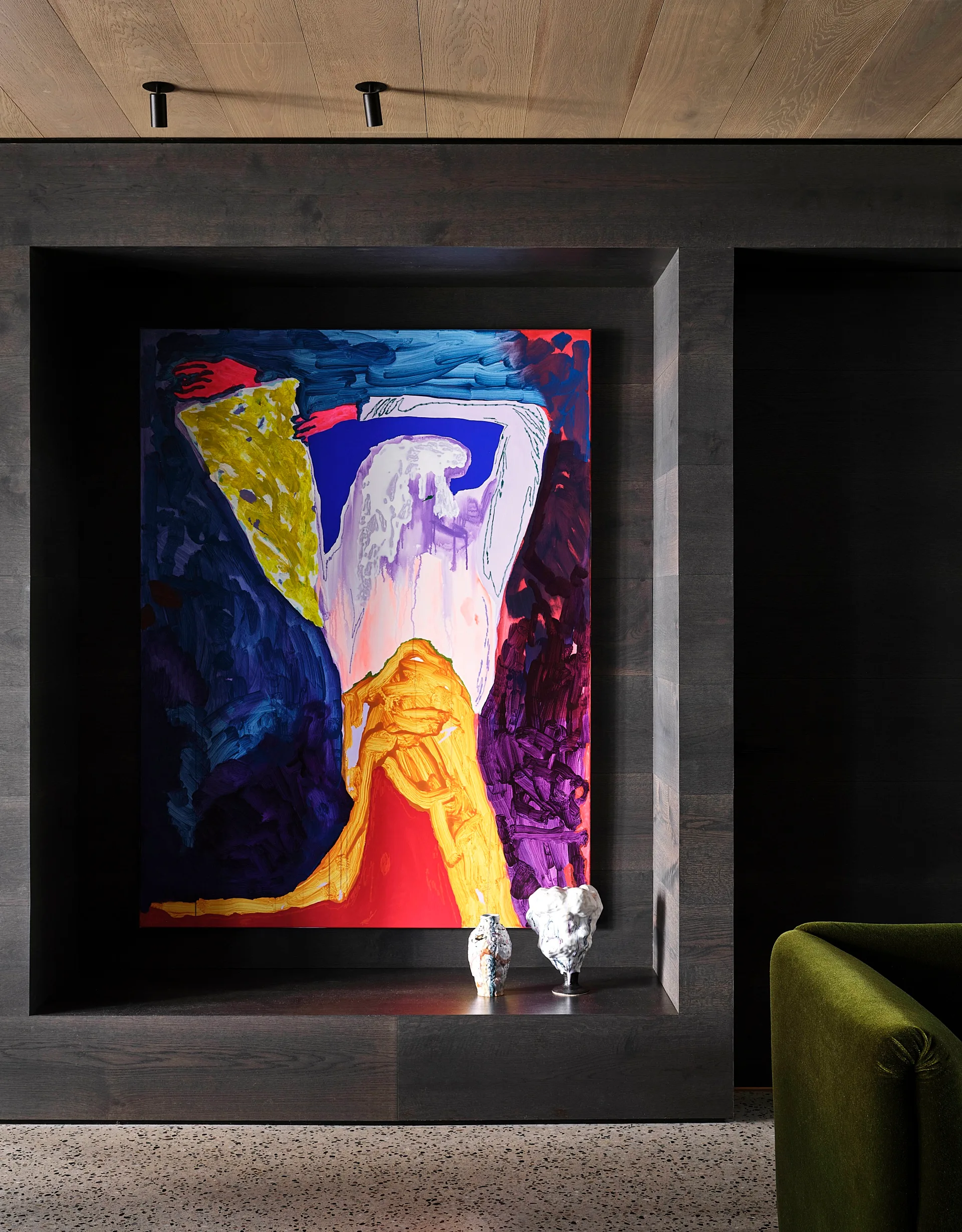 Moody materials in eye-popping shades - art