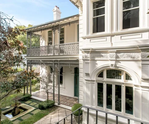 5 luxury homes on the market in Sydney right now