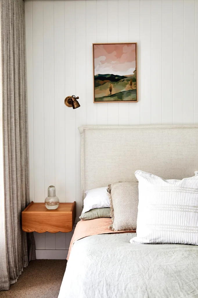 Elizabeth Hewson green terrace home bedding