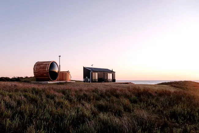 best beach houses Airbnb King Island