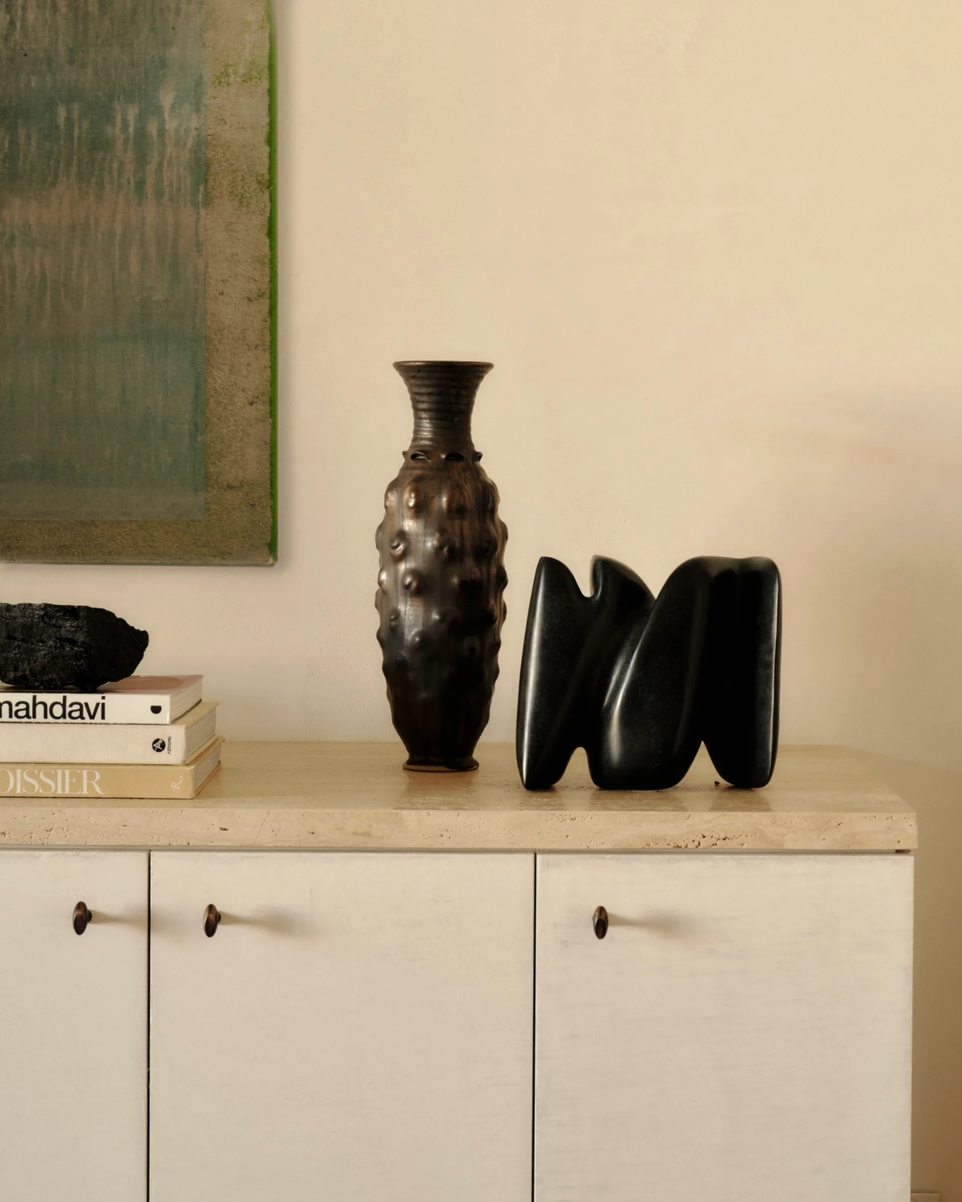 Neutral green apartment styling ideas details