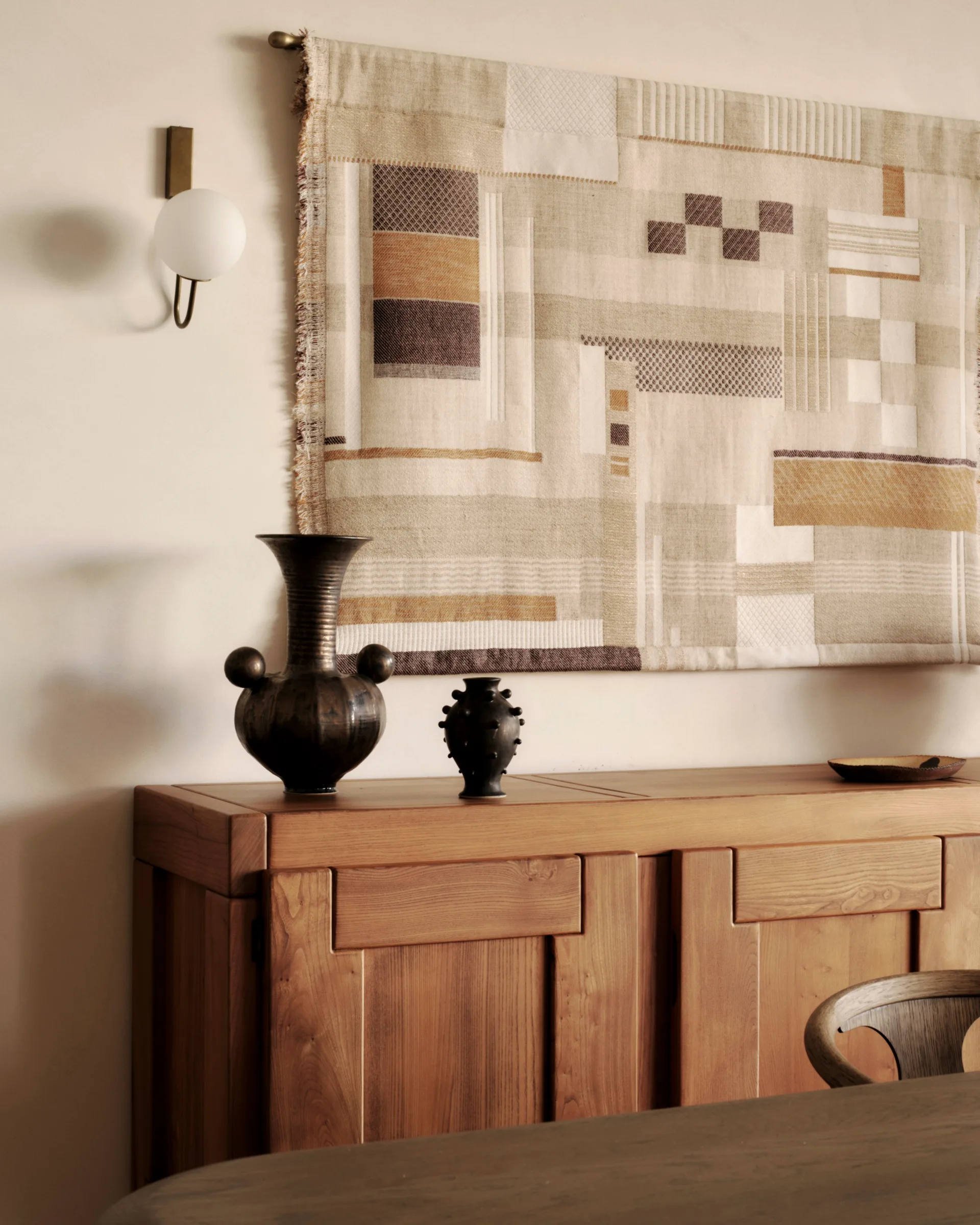 Neutral green apartment styling ideas table