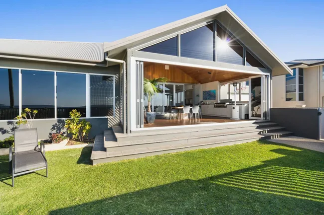 best beach houses Airbnb Western Australia
