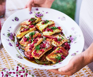 Grilled halloumi with tomatoes and pomegranate