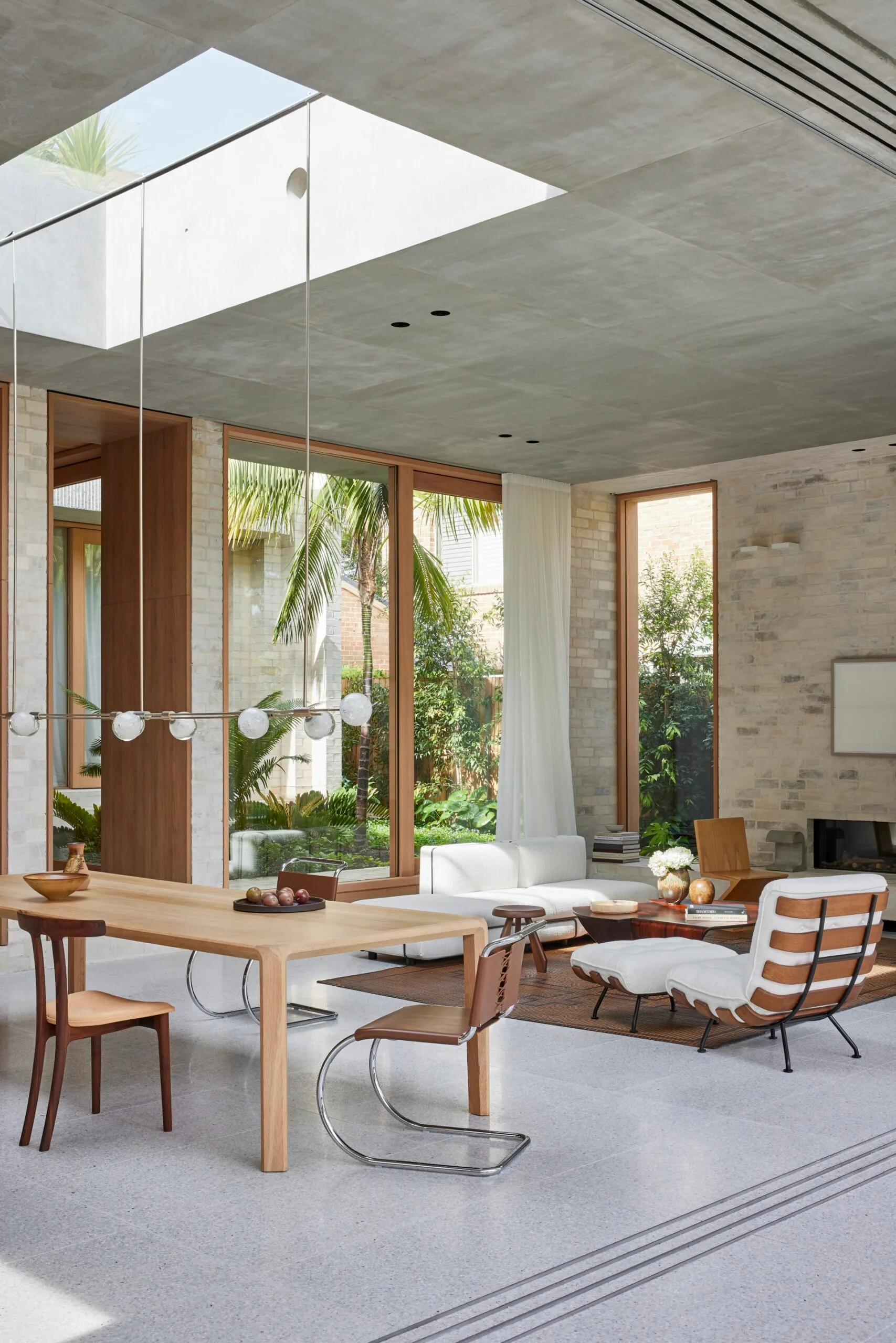 Madeleine Blanchfield Freshwater house