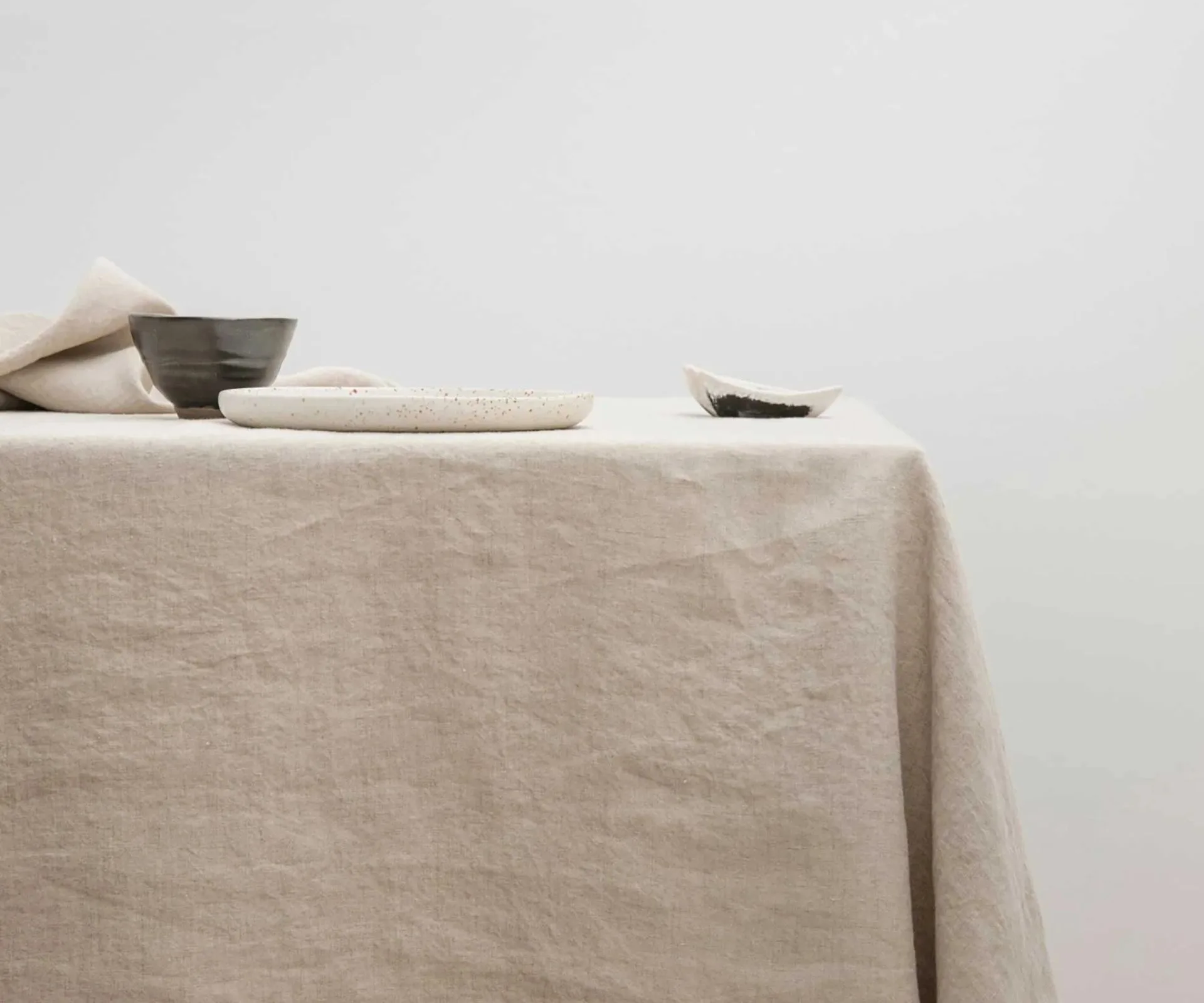 Cultiver Linen Tablecloth - Natural