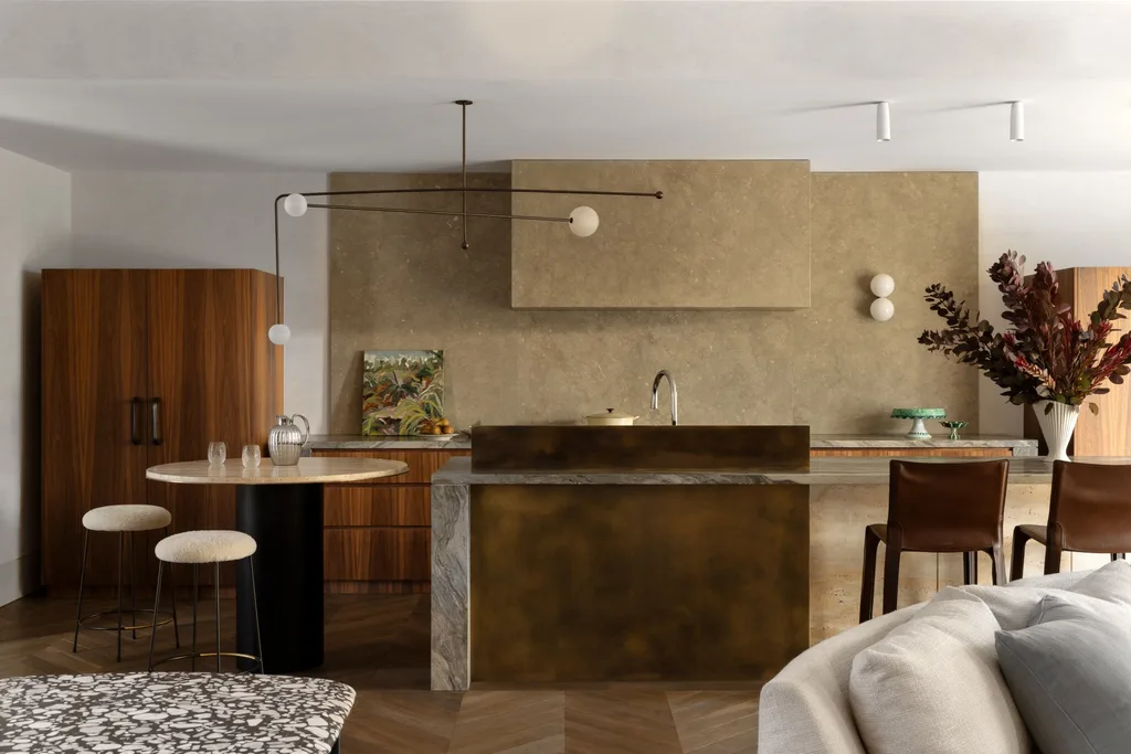 Bronze kitchen in Brahman Perera designed home