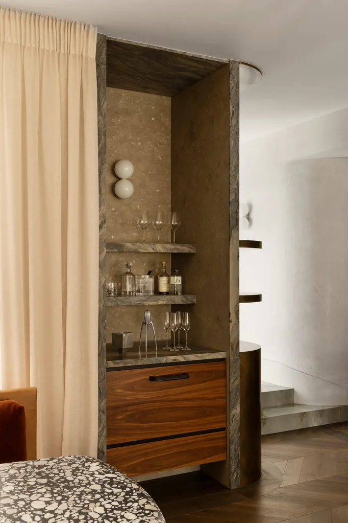 Bar in Brahman Perera designed home