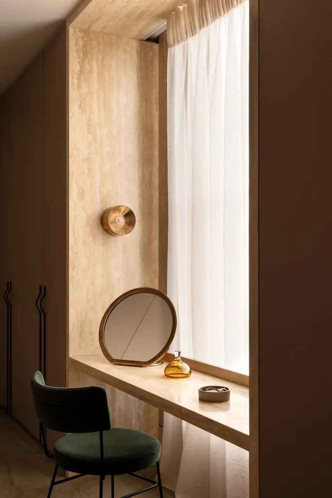 Vanity in Brahman Perera designed home