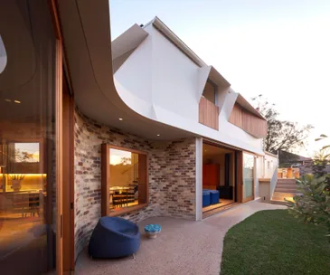 A colourful heritage home backyard