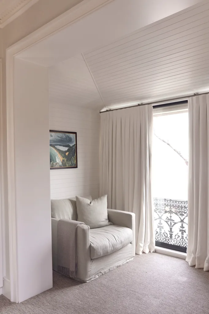 London terrace armchair