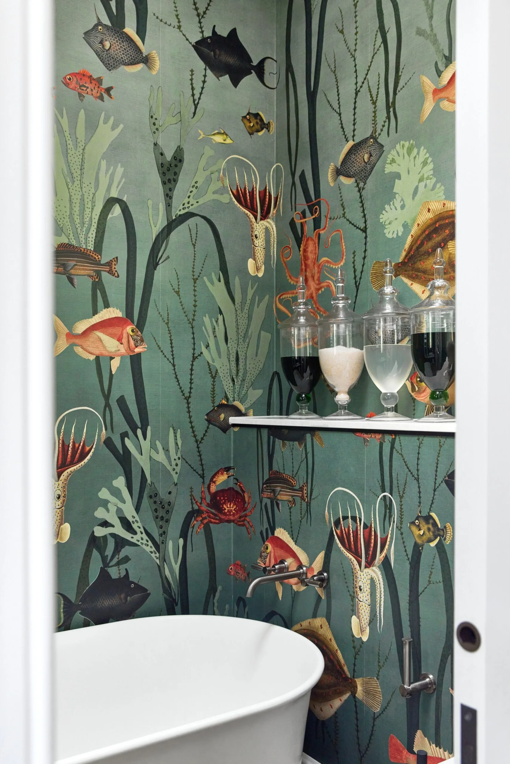 London terrace wallpaper under the sea