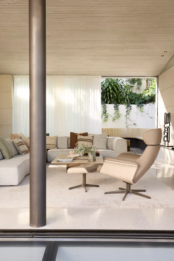 Indoor outdoor living