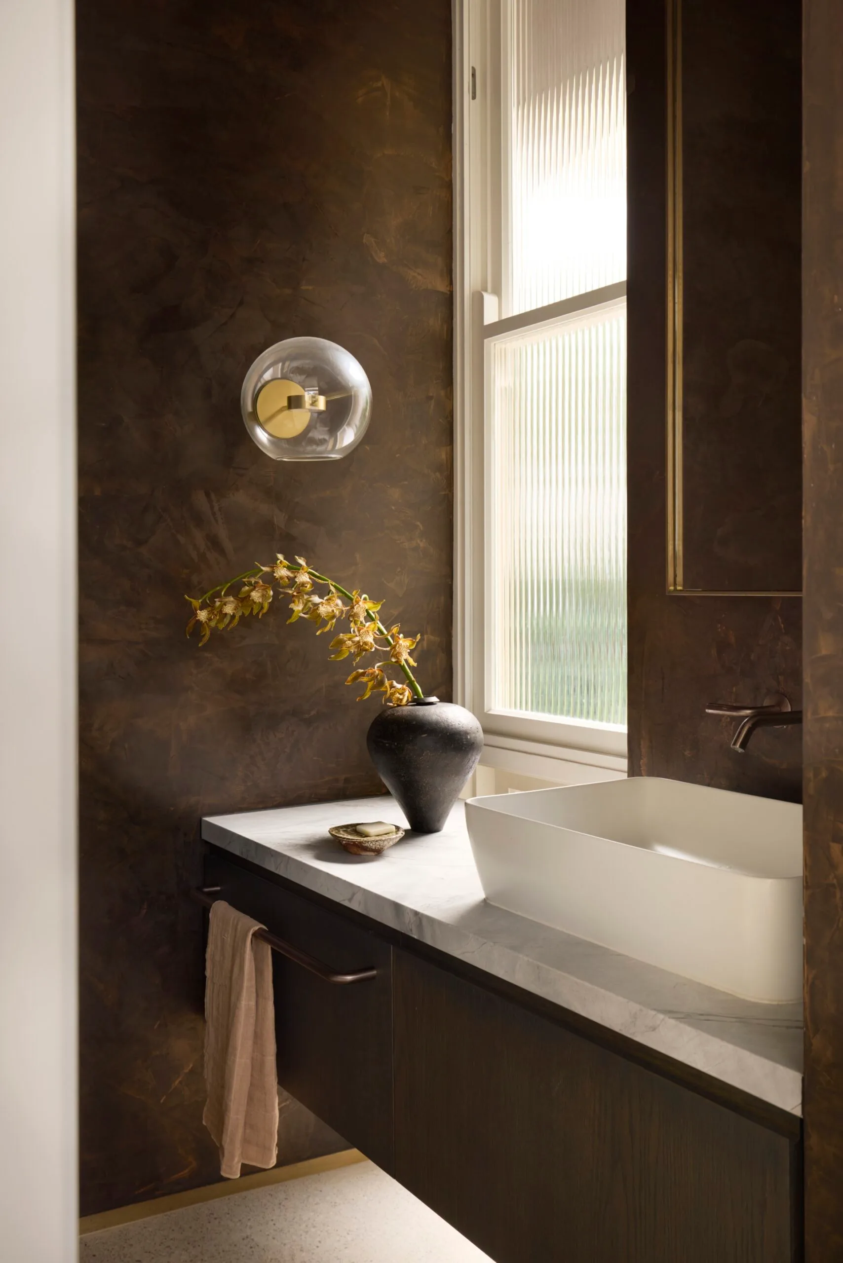 Brown ensuite bathroom