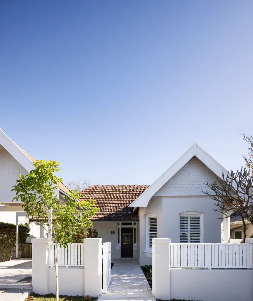 Contemporary home street facade