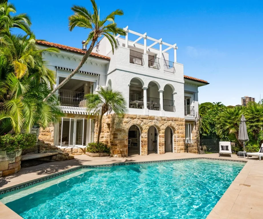 9 Luxury Homes On The Market In Sydney Right Now | Homes To Love