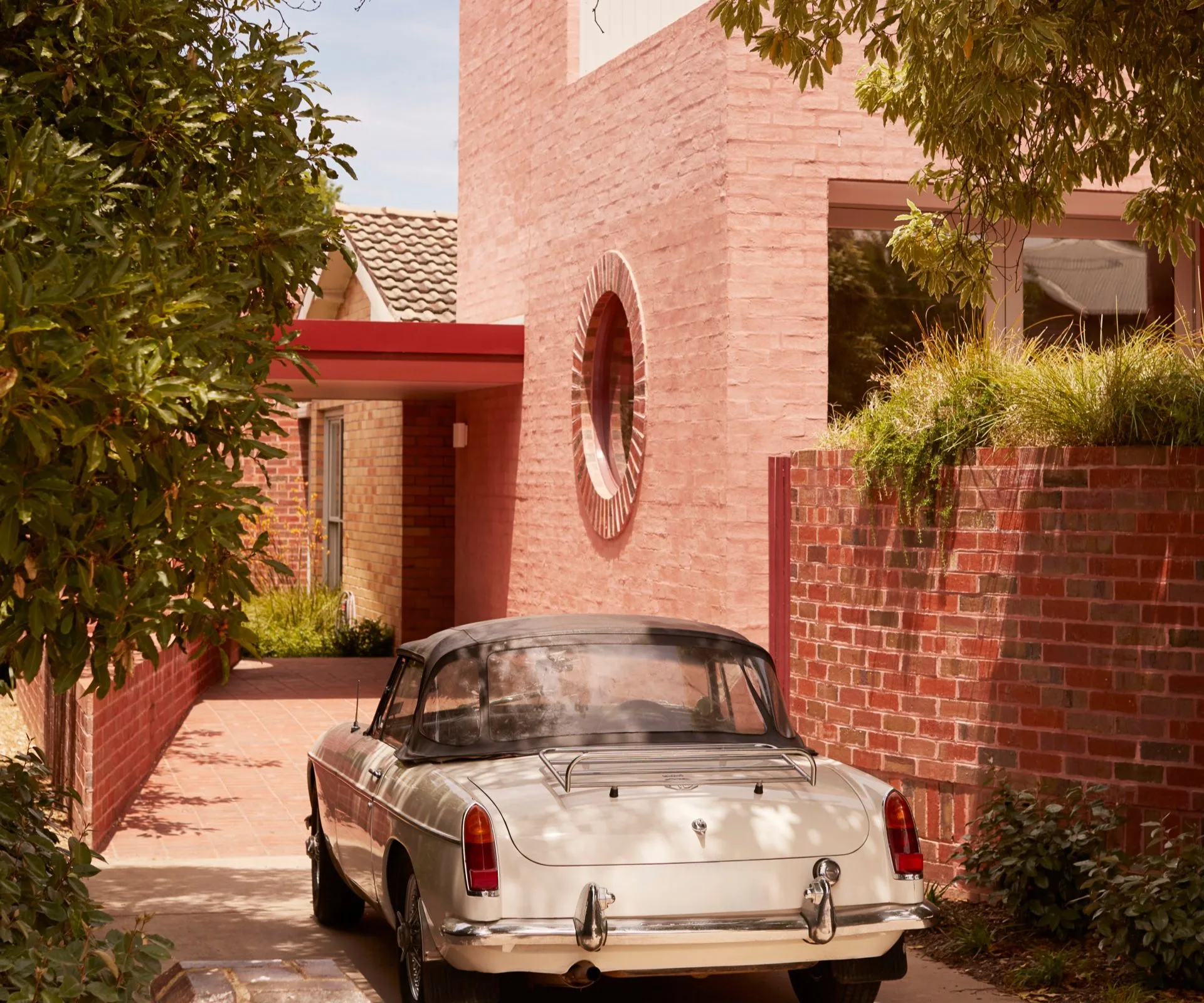 Retro bungalow home and car