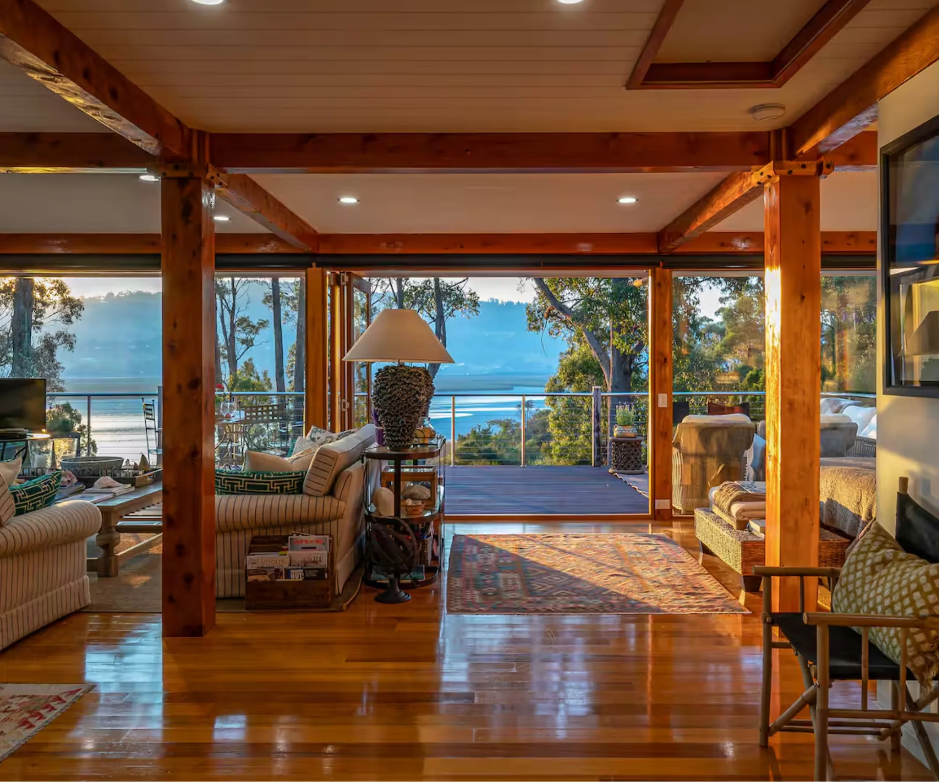 Huon River Hideaway