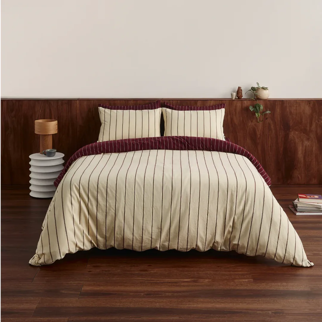 Hommey Quilt Cover - Chamomile / Wine