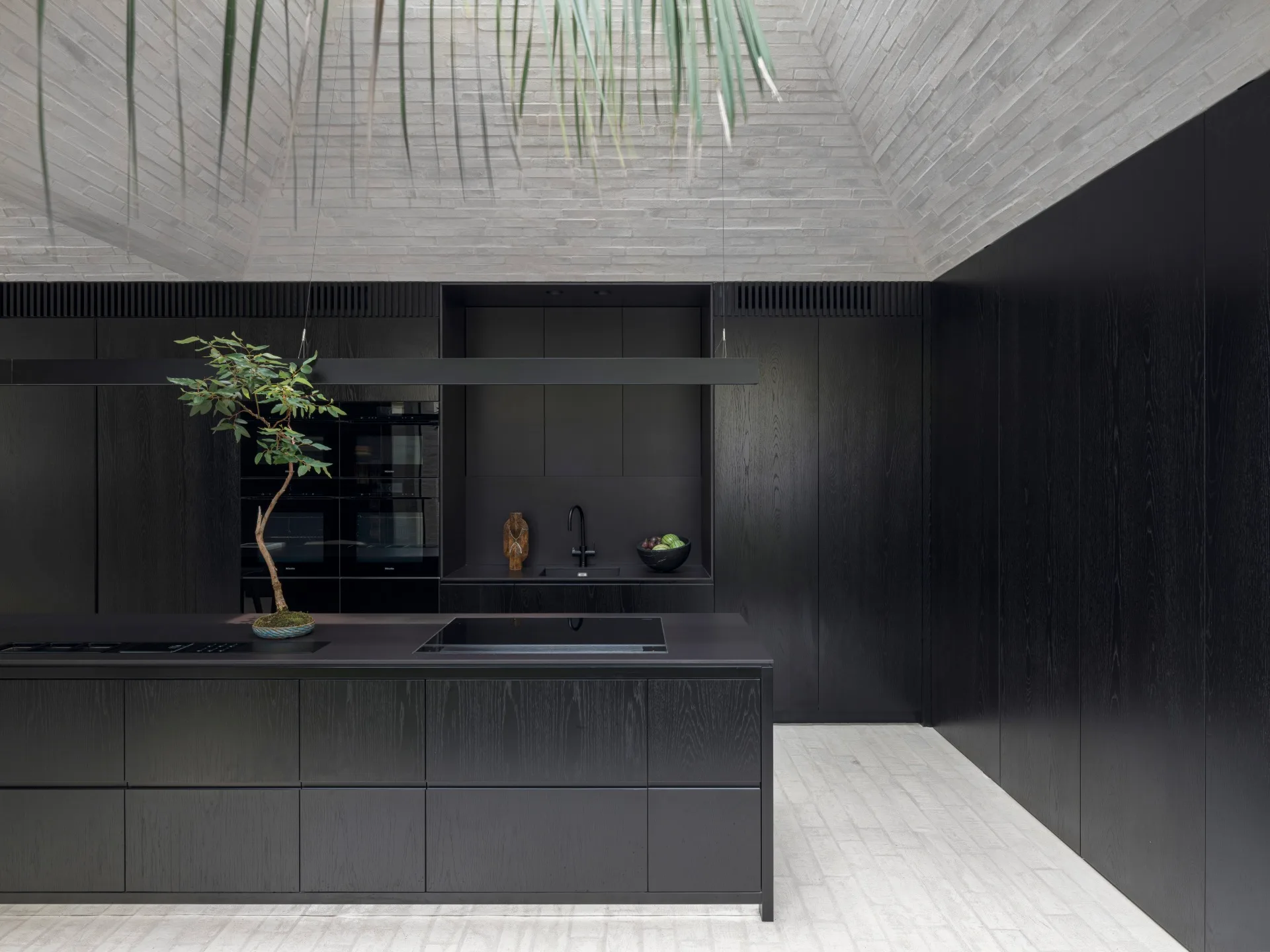 Black modern kitchen
