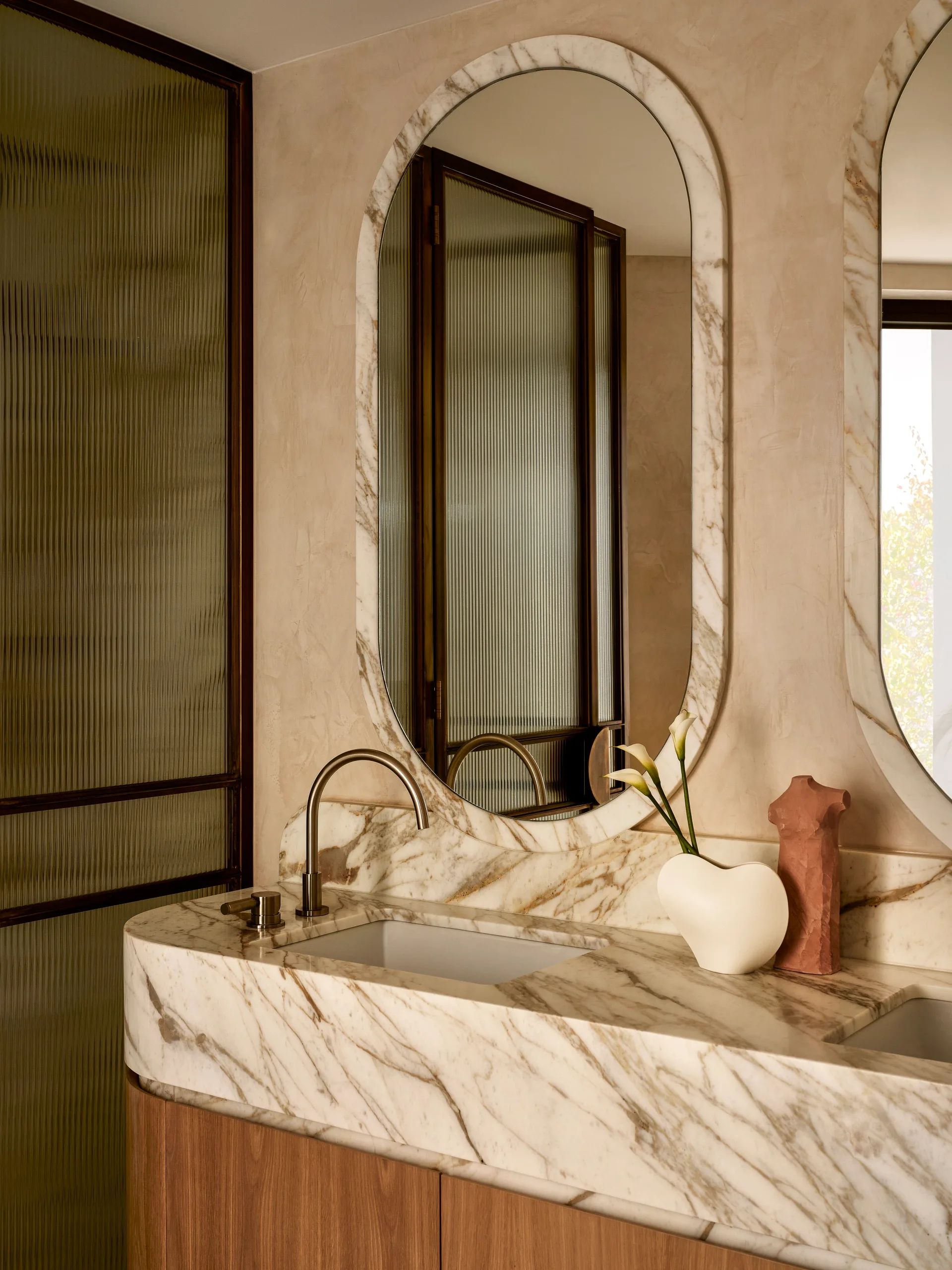 Marble vanity