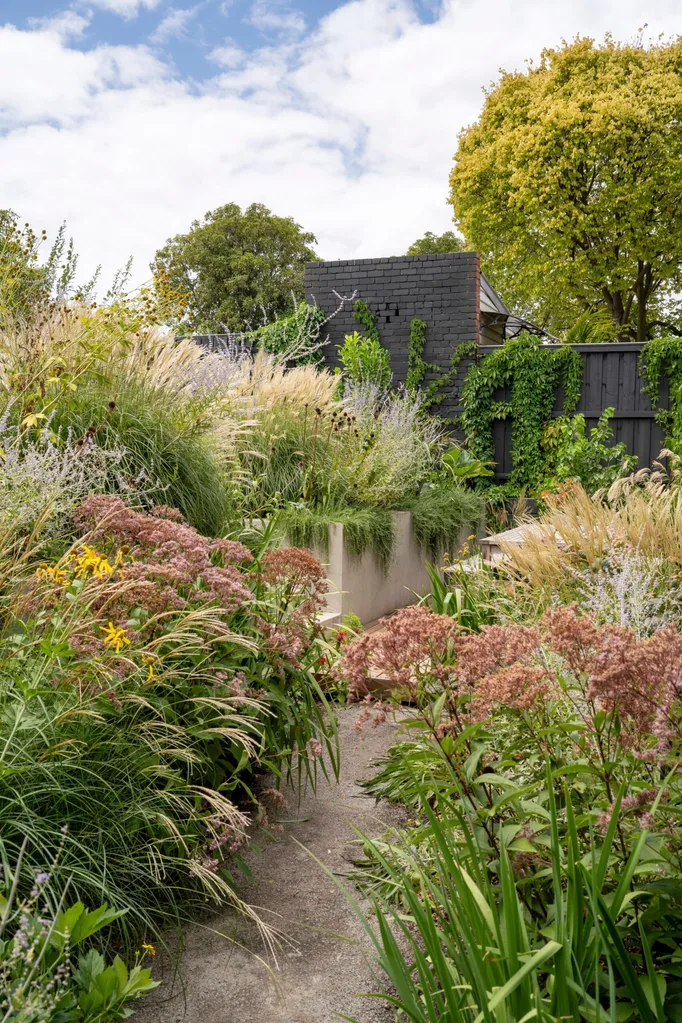 Perennial garden pathway