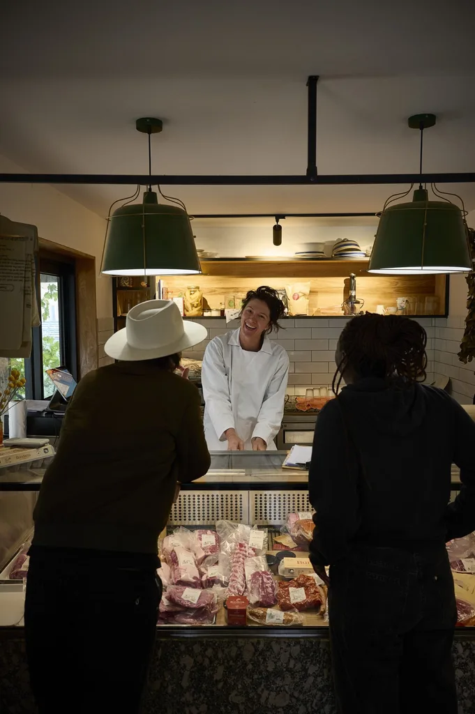 A butcher at Bundarra & Co's Barham shop