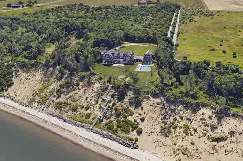 Netflix's Sirens filming location