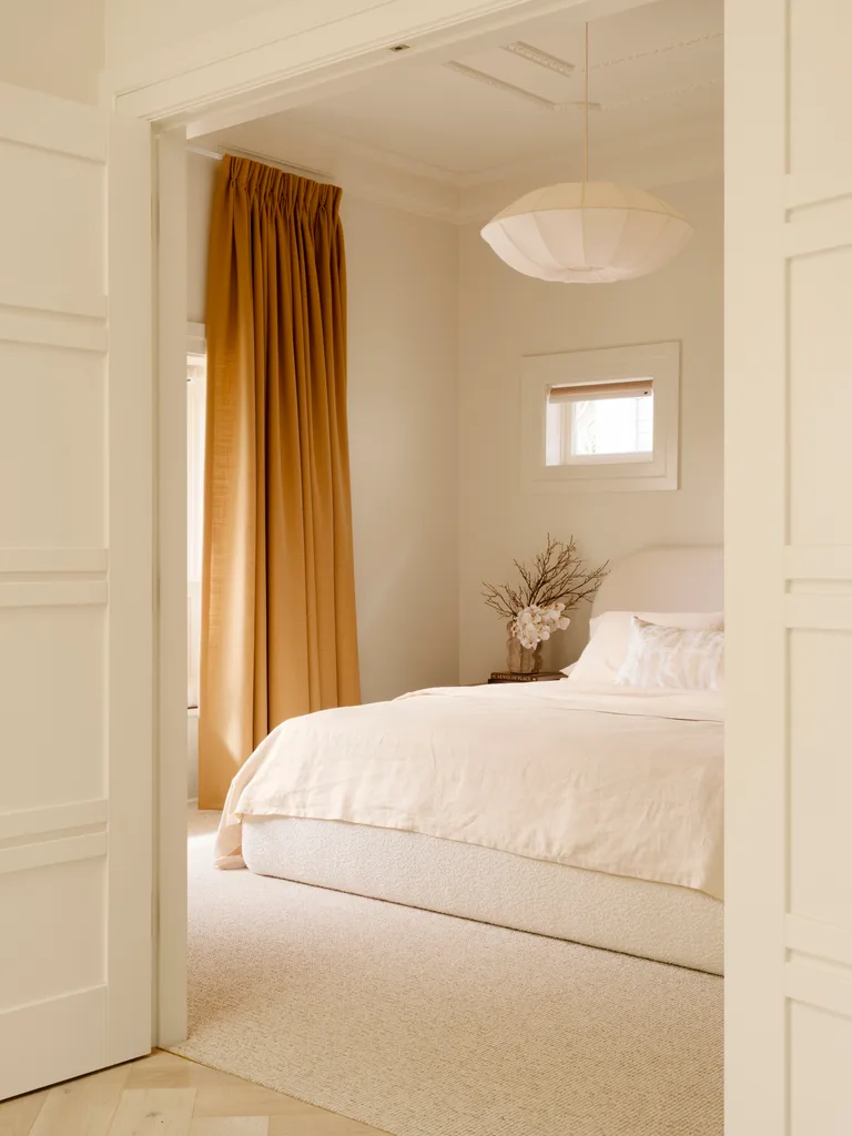 Three Birds serene bedroom