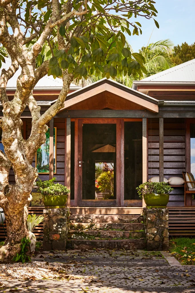 Front door in Mark Bouris home, Belle Helena